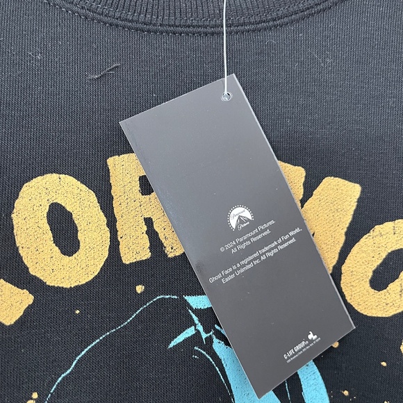 Ghost Face Horror Movies and Chill Fleece Shirt Unisex Medium - Picture 5 of 8